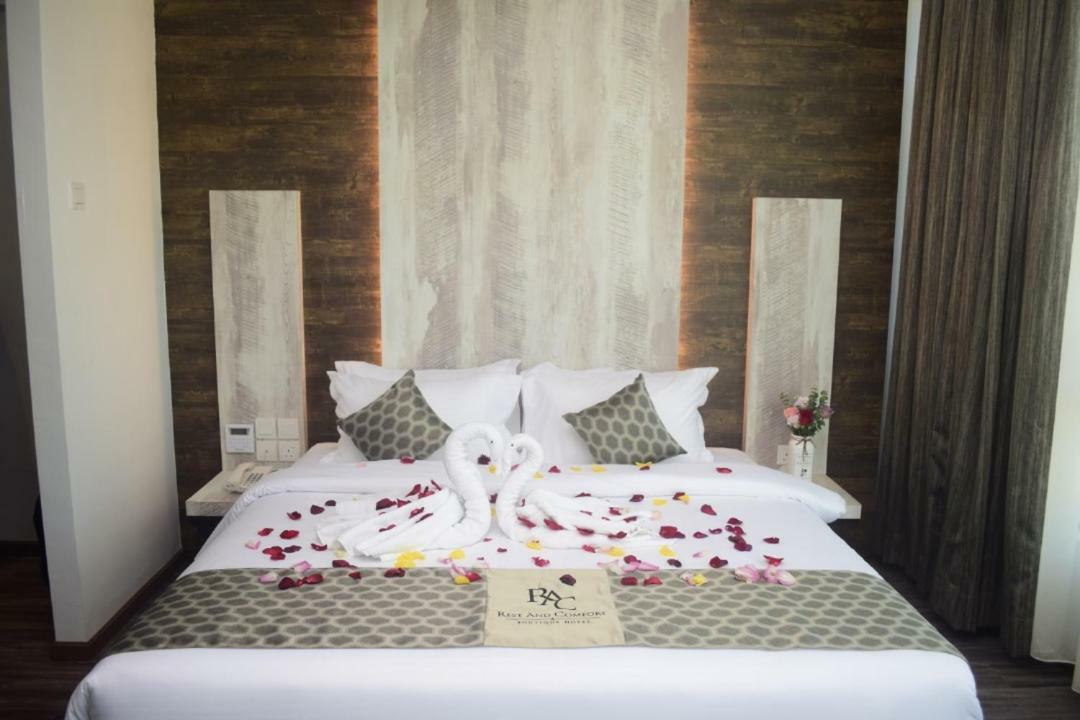 Rest And Comfort Boutique Hotel Kuala Terengganu Exteriör bild